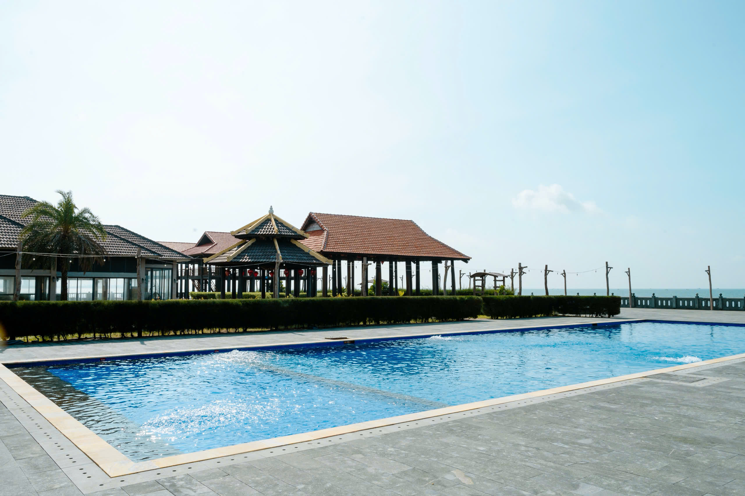 DU LỊCH HỒ TRÀM